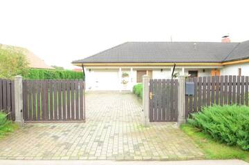 Фото номера Полулюкс с сауной Апартаменты Cat Garden Riga Airport Apartments г. Mežares 52