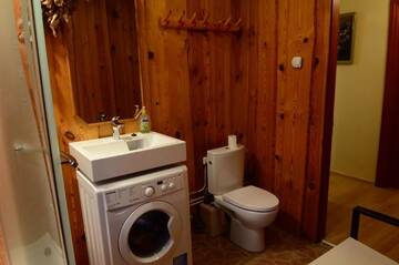 Фото номера Полулюкс с сауной Апартаменты Cat Garden Riga Airport Apartments г. Mežares 28