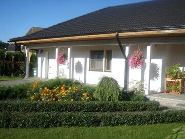 Фотографии Апартаменты Cat Garden Riga Airport Apartments г. Mežares (Латвия) №1 Фото Апартаменты Cat Garden Riga Airport Apartments г. Mežares 1