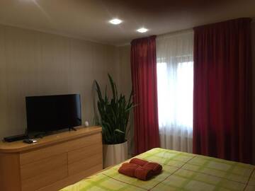 Фото номера Полулюкс с сауной Апартаменты Cat Garden Riga Airport Apartments г. Mežares 85