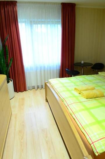 Фото номера Полулюкс с сауной Апартаменты Cat Garden Riga Airport Apartments г. Mežares 42