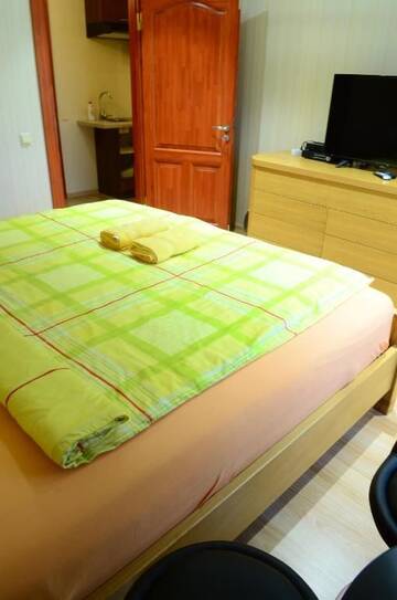 Фото номера Полулюкс с сауной Апартаменты Cat Garden Riga Airport Apartments г. Mežares 36