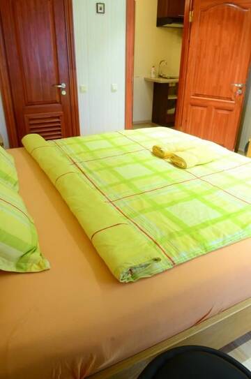 Фото номера Полулюкс с сауной Апартаменты Cat Garden Riga Airport Apartments г. Mežares 37